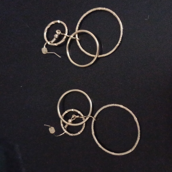 4/$40 Elegant Gold Hoop Earrings - Picture 3 of 3